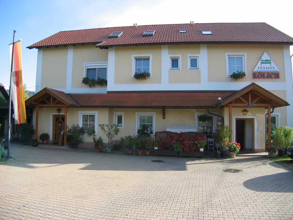 Fruehstueckspension Koelich Klagenfurt am Woerthersee Екстер'єр фото
